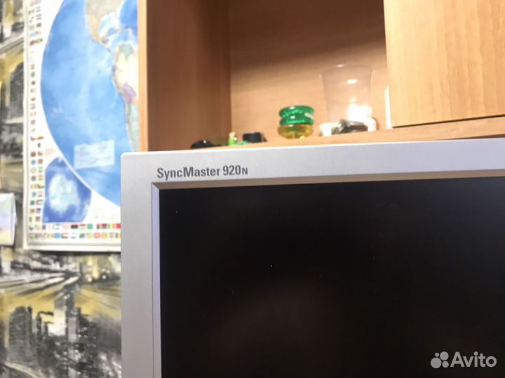 Монитор Samsung SyncMaster 920n