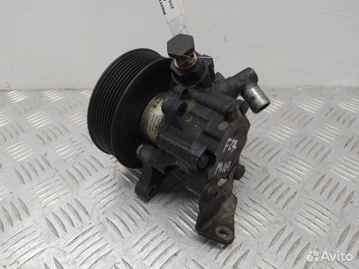 Насос гидроусилителя руля Mercedes ML W164 (2005-2