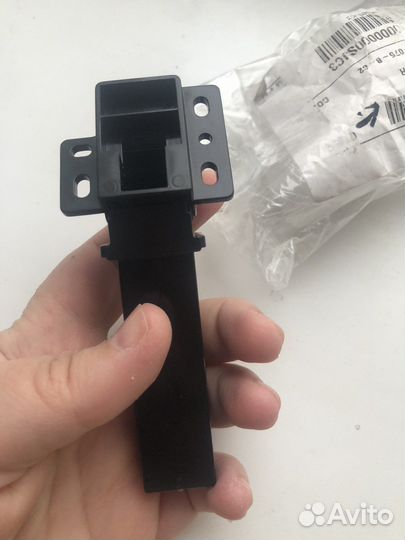 Шарнир 303LJ02040