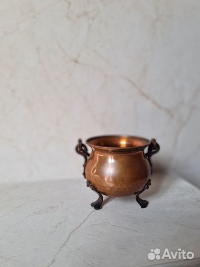 Горшочек/котелок медный на ножках
