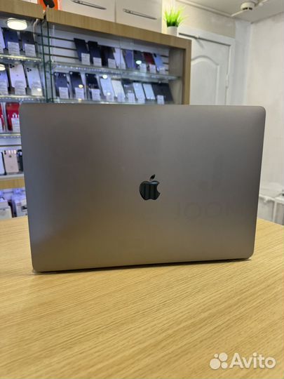 Apple MacBook Pro 15 2016