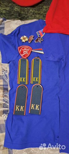 Кадетские футболки + значки, погоны, голов. уборы