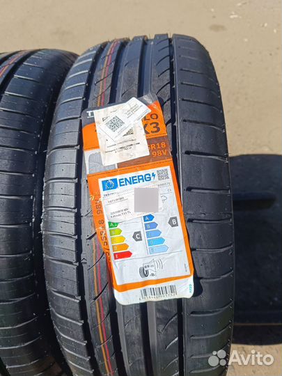 Tracmax X-Privilo TX3 225/55 R18