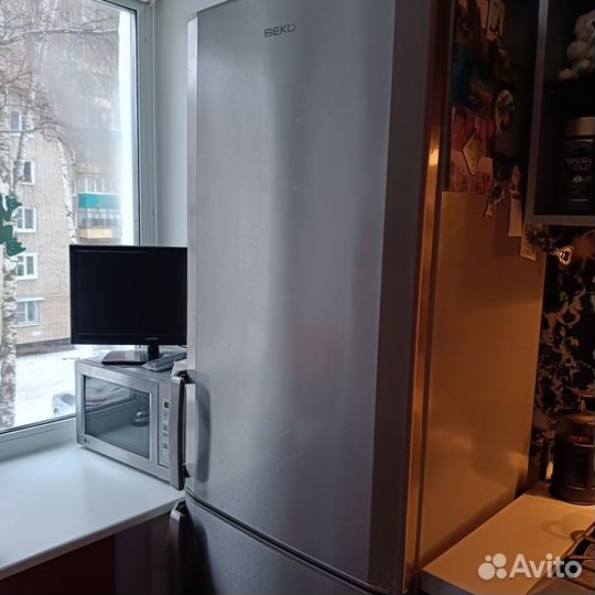 Холодильник