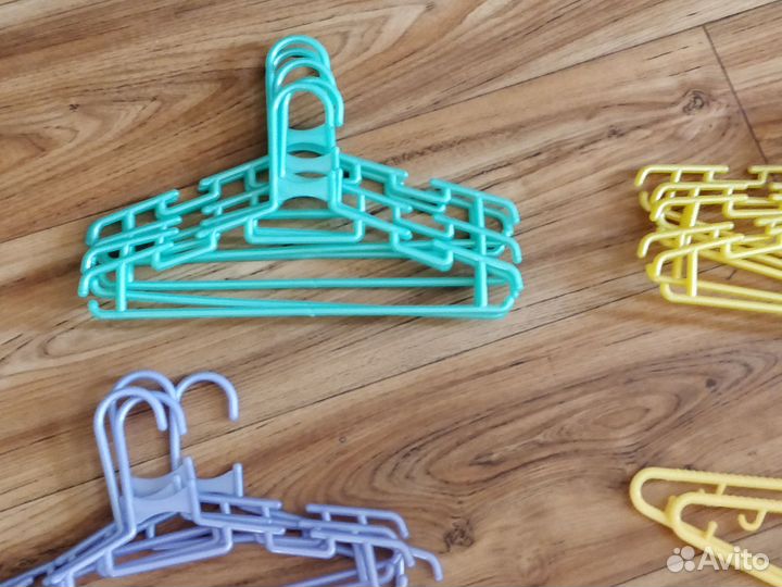 Плечики детские новые