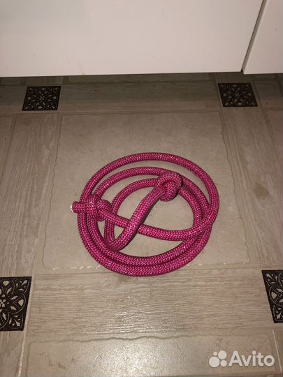 Скакалка гимнастическая