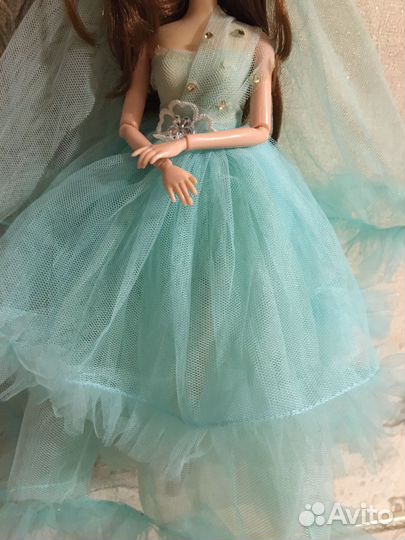 Кукла брелок с шарнирами в руками