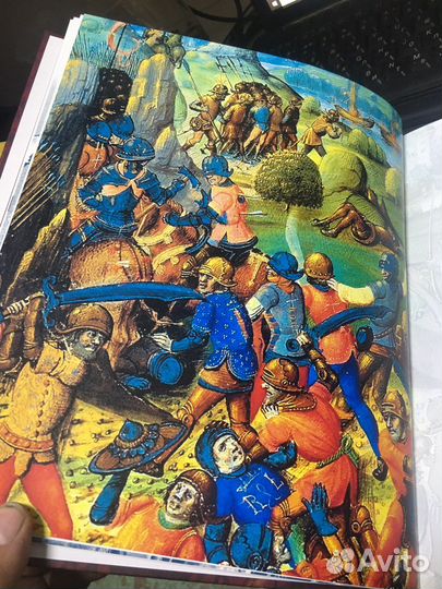 Холодное оружие коллекционная книга