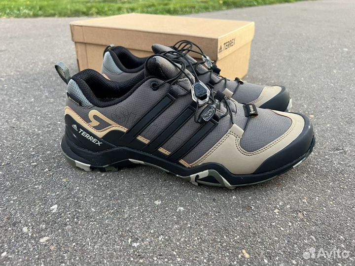 Кроссовки adidas terrex термо -21 (41 размер )