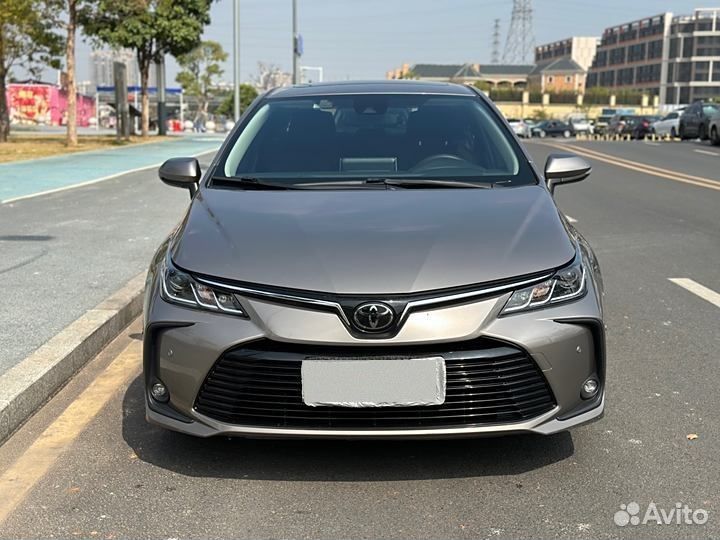 Toyota Corolla 1.2 CVT, 2020, 45 000 км