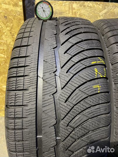 Michelin Pilot Alpin PA4 235/45 R17