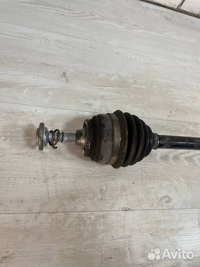 Привод в сборе правый BMW X3 F25 X4 F26