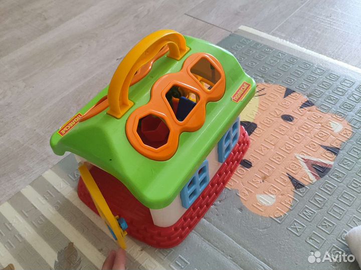 Развивающие игрушки для малышей