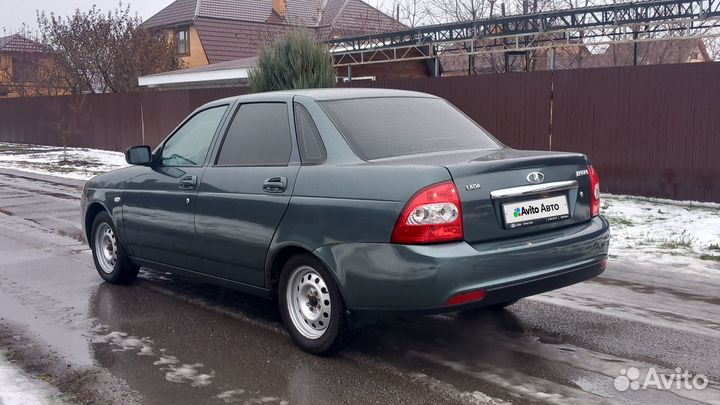 LADA Priora 1.6 МТ, 2011, 112 345 км