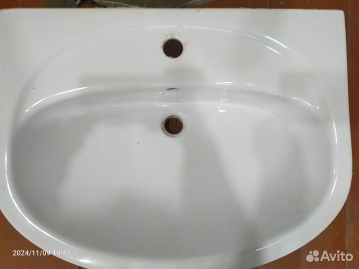 Раковина в ванную