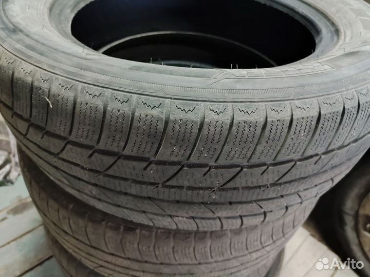 Zeetex AT1000 195/60 R15
