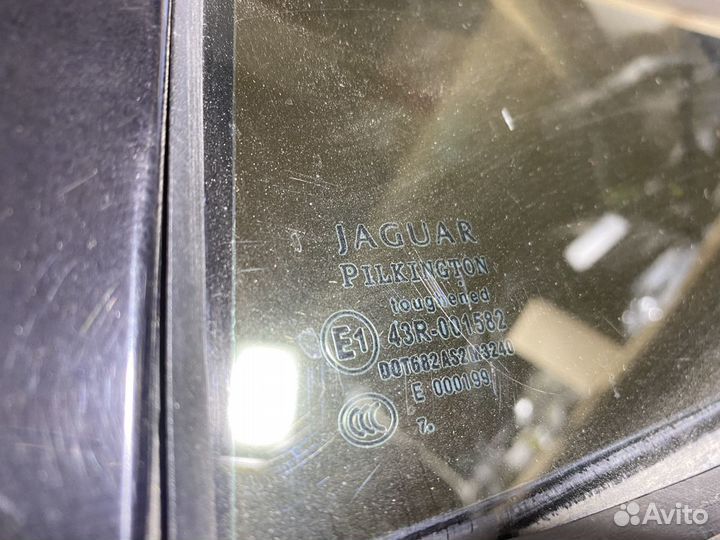 Стекло двери задней левой Jaguar XF C2Z2832