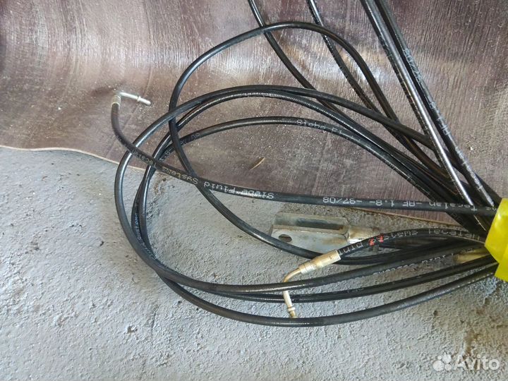 Гидравлический цилиндр Mercedes SLK R170