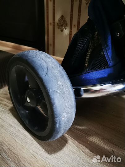 Детский велосипед с родительской ручкой