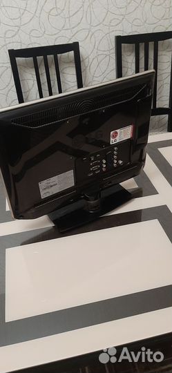Продам телевизор LG