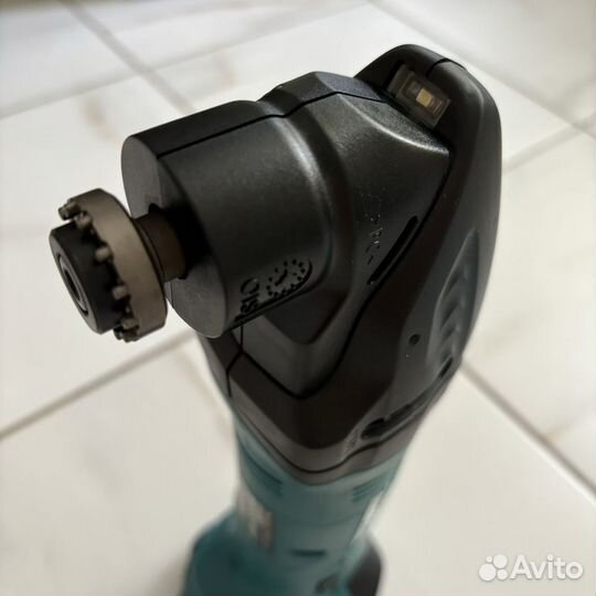 Реноватор Makita DTM50Z