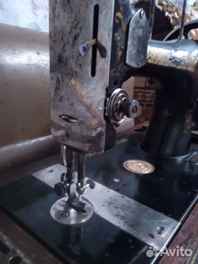 Швейная машина Wettina Familiae