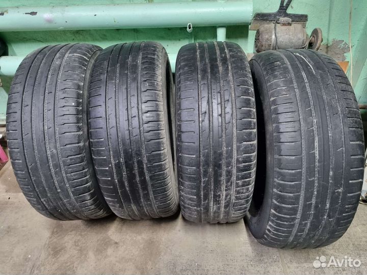 Nokian Tyres Hakka Black 2 SUV 265/65 R17