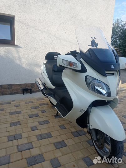 Suzuki Burgman 650