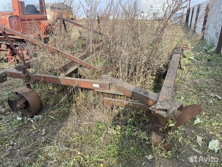 Плуг Одессапочвомаш ПЛН 4-35, 1987