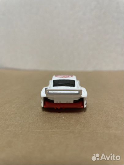 HOT Wheels Porsche 935 - Белый