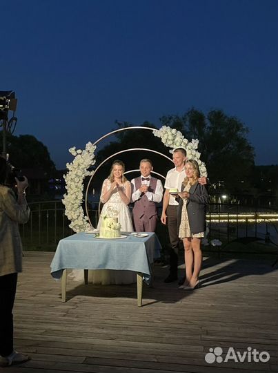 Флорист и декоратор на свадьбу