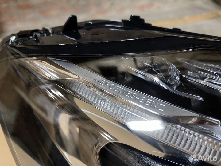 Фара Правая Мерседеc C205 w205 До Рест