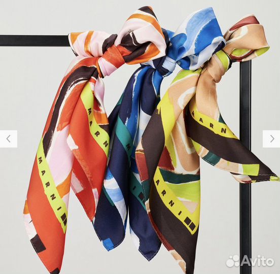 Шелковый платок Uniqlo Marni