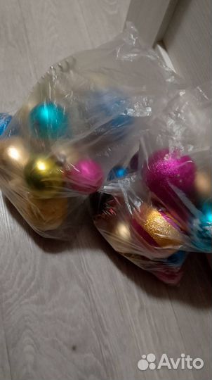 Елочные игрушки