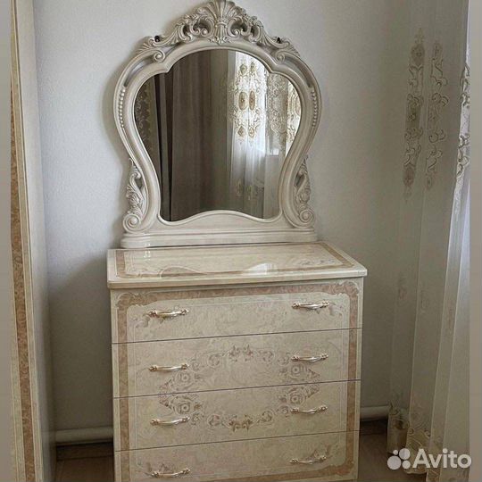 Спальня / Спальный гарнитур