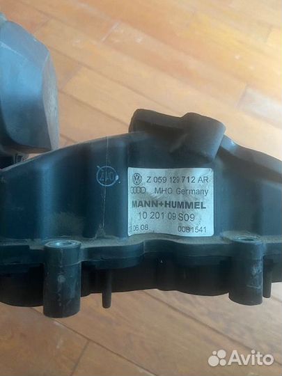 Впускной коллектор Audi Z 059 129712 AR