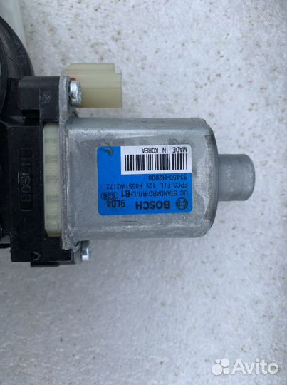 Стеклоподъемник задней левой двери Kia Rio 4