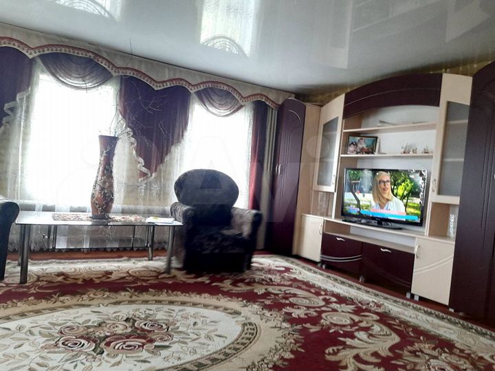 Дом 100 м² на участке 12 сот.