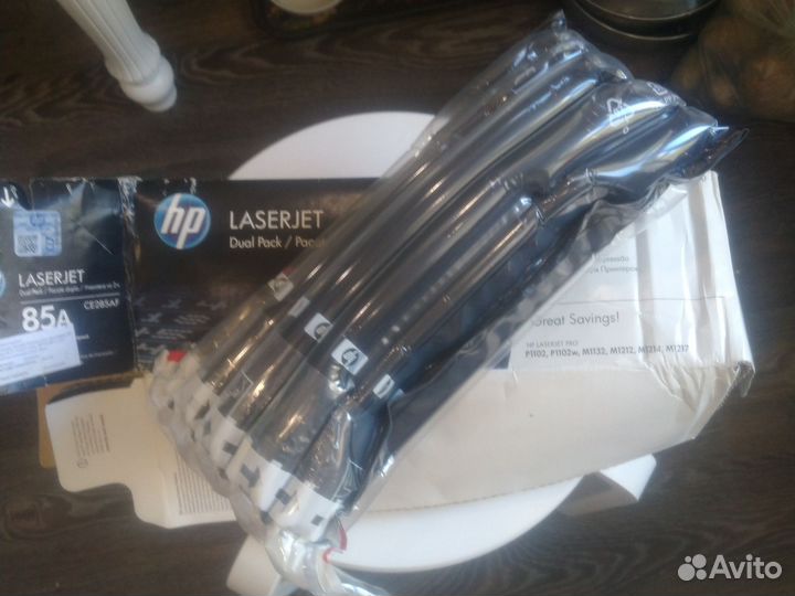 Картридж для принтера hp 85 а черно белый CE285AF