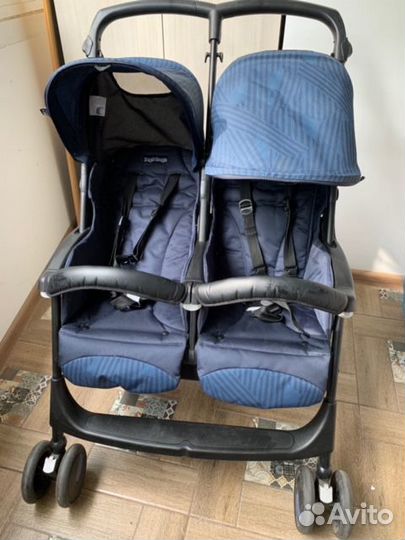 Коляска для двойни peg perego aria shopper twin