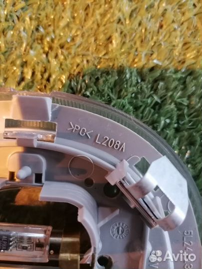 Светильник салона 5L24-13776 Lincoln Navigator