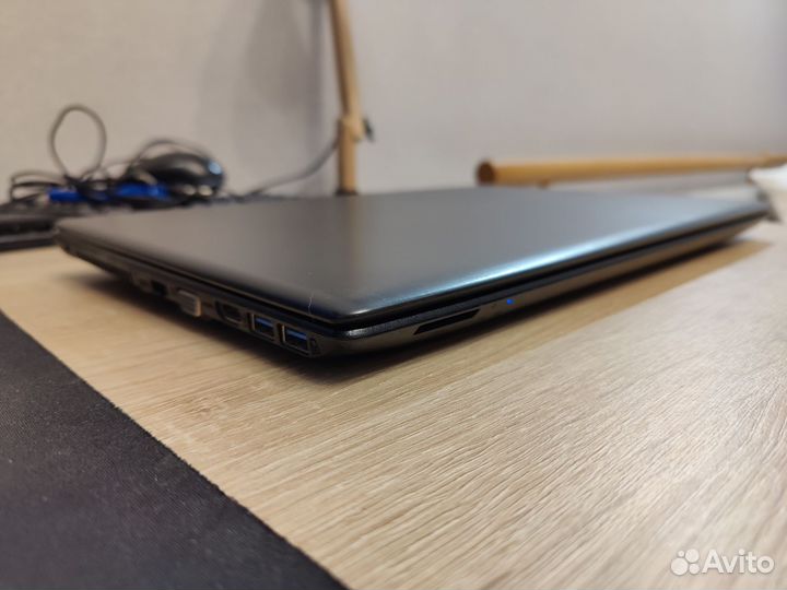 Ноутбук Acer Aspire E5-576 i5 7200U