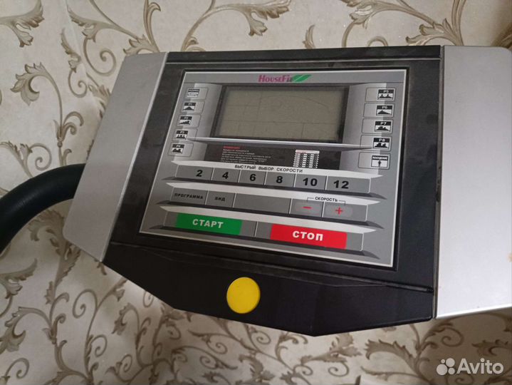 Беговая дорожка housefit