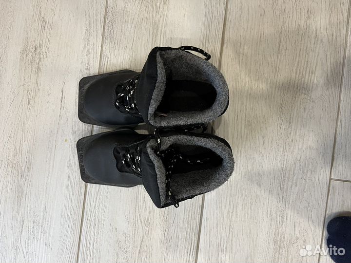 Беговые лыжи