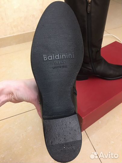 Сапоги зимние женские 39-40 Baldinini