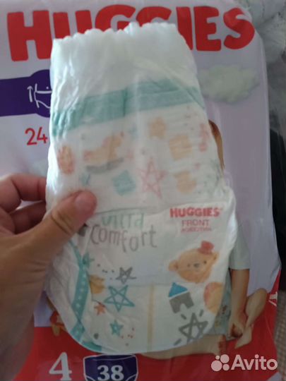 Подгузники трусики huggies 4