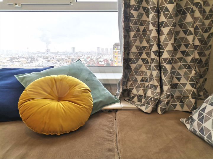 2-к. квартира, 50 м², 8/9 эт.