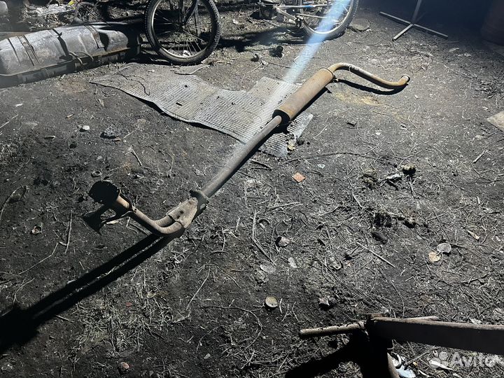 Глушитель от ваз 2108