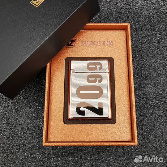 Зажигалка газовая 2099 с цветным пламенем