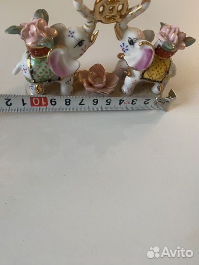 Пара слоников